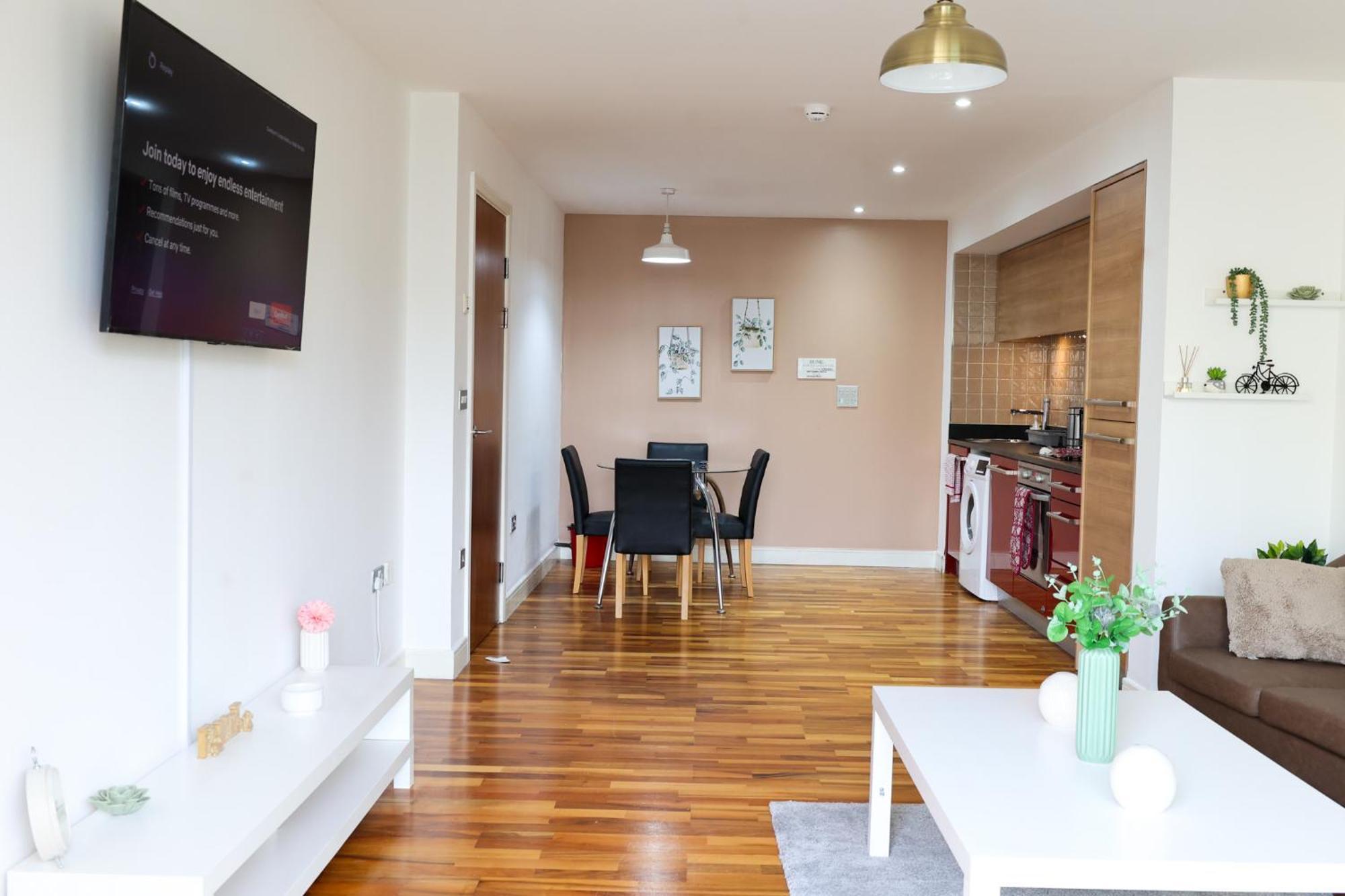 Centrally Located 1Br Apt Near Edg Cricket, University Of Bham, Priory Hospital & Cannon Hill Park Birmingham Bagian luar foto
