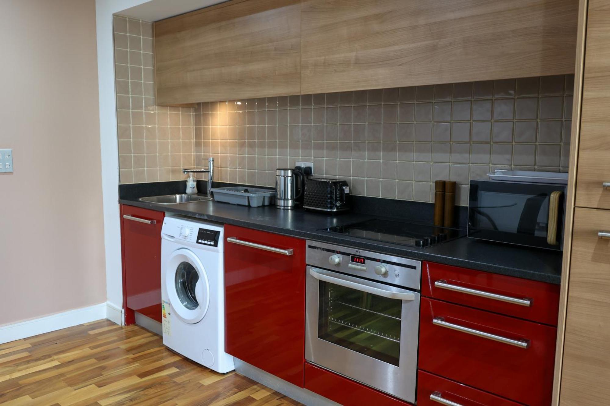 Centrally Located 1Br Apt Near Edg Cricket, University Of Bham, Priory Hospital & Cannon Hill Park Birmingham Bagian luar foto